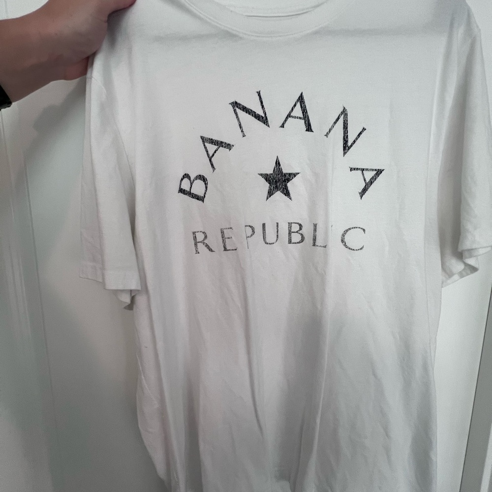 Banana Republic White Star Print Tee